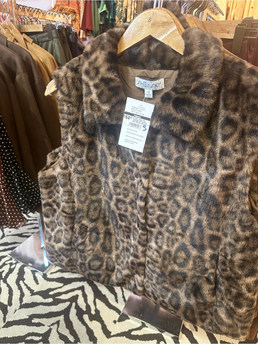 Faux Fur Leopard Print Vest - Brown